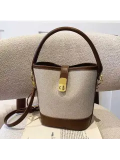 Bolso de mano minimalista de lujo